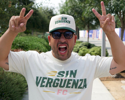 Sin Vergüenza FC - Cream Tee